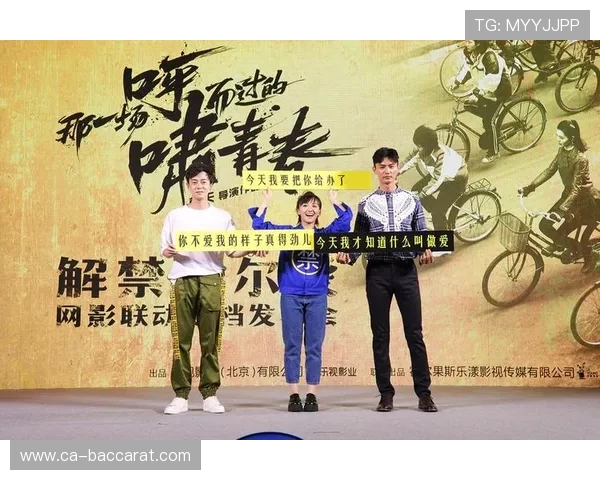 《在满是纸条的恐怖世界中寻找真相：一场绝望的生死逃亡》